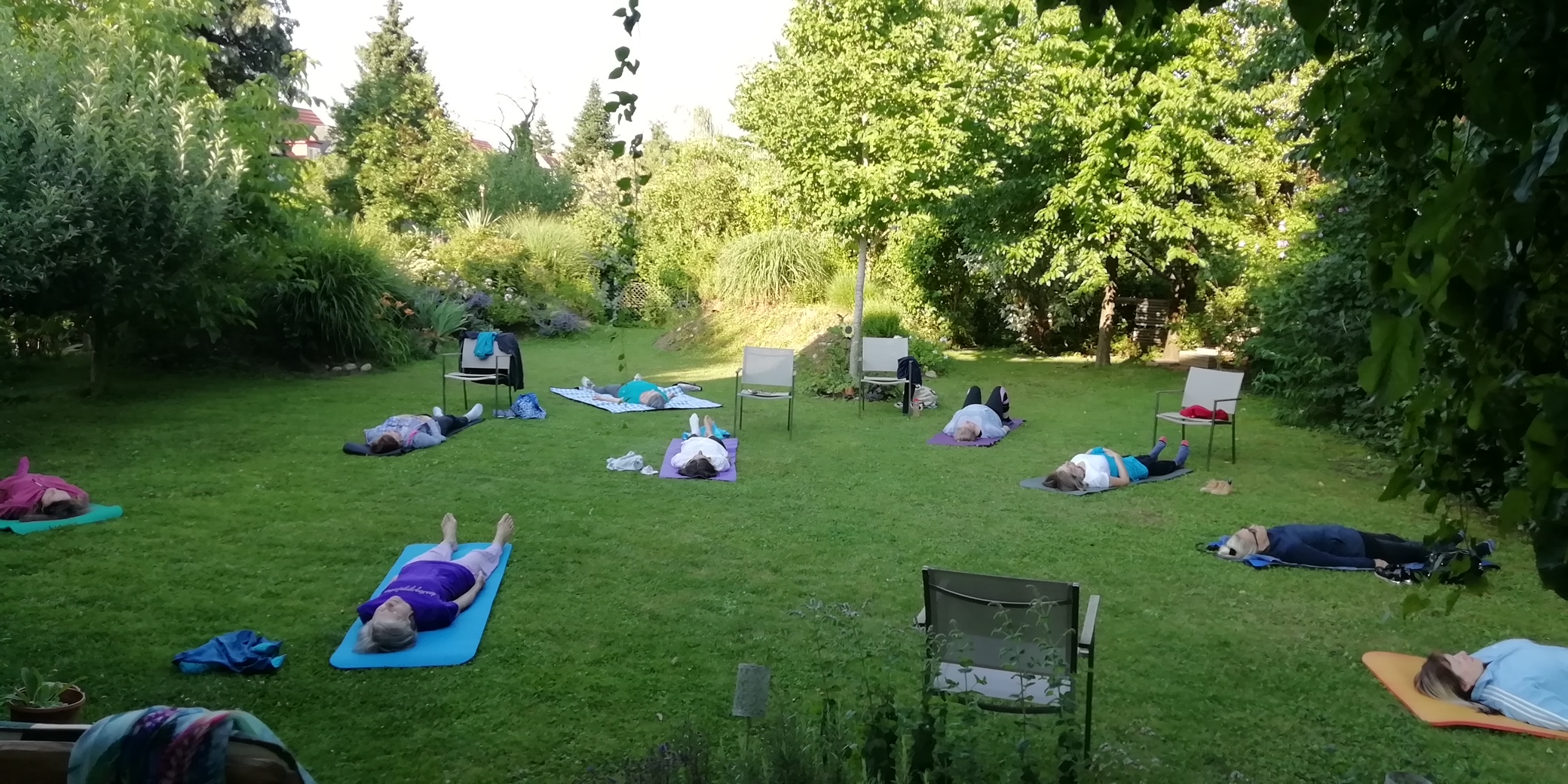 Yoga im Reininghauspark mit Margit El Kholi